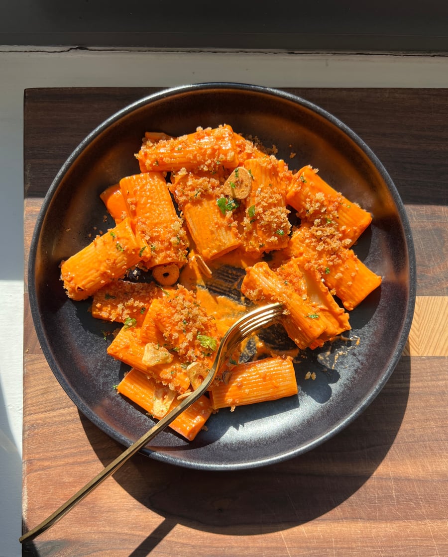 Vodka rigatoni with breadcrumbs